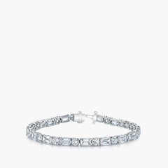 Emerald and Round-Cut Diamond Tennis Bracelet