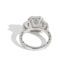 Tacori RoyalT Round Triple Bloom with Cadillac-Cut Side Stones