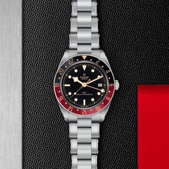 TUDOR Black Bay 58 GMT with 39mm Steel Case Black and Burgundy Bezel