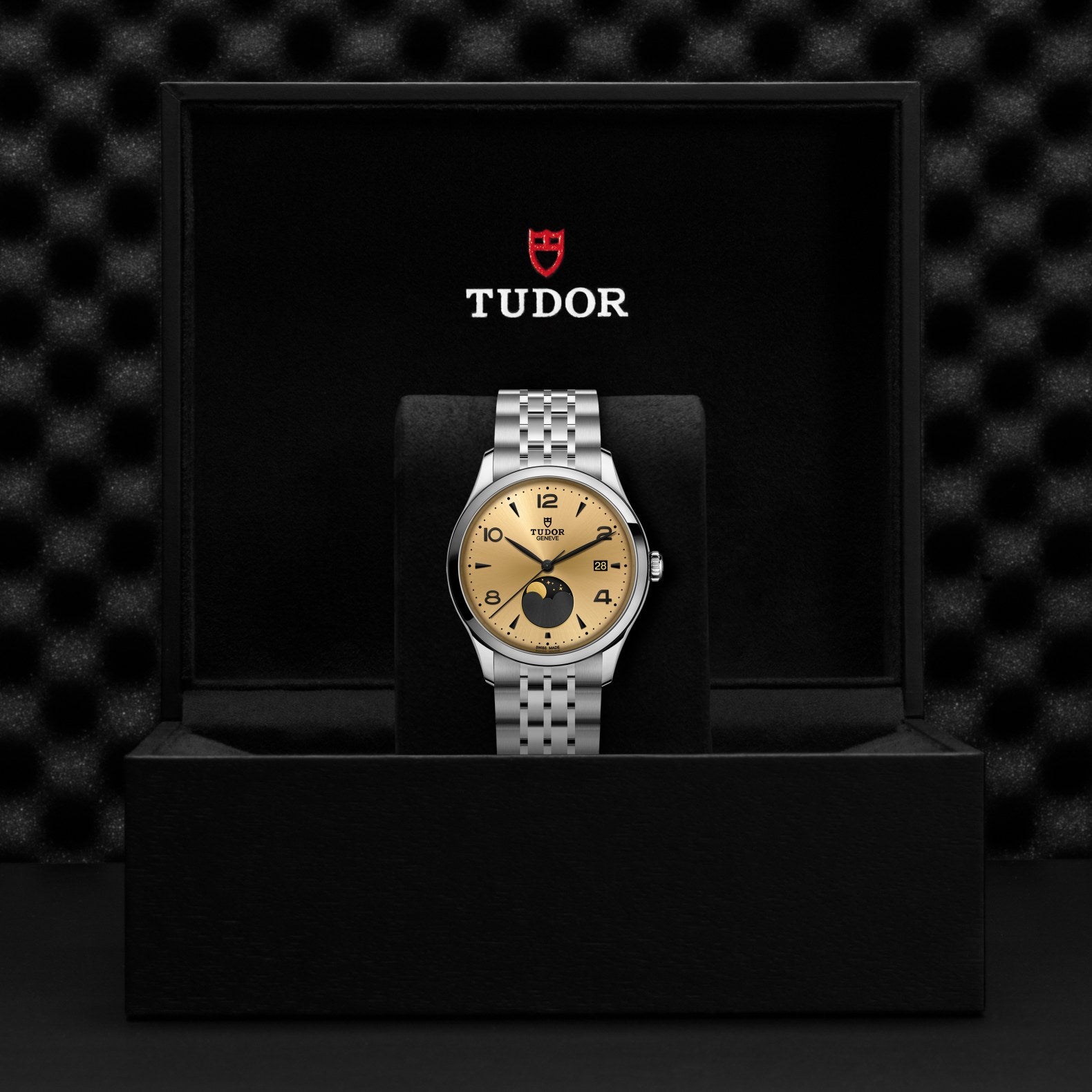 TUDOR 1926 Luna Champagne Moon Phase Watch