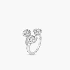 Roberto Coin Dolcetto 18k Gold and Diamond Three Stone Ring
