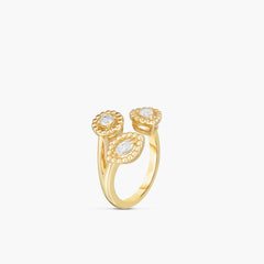 Roberto Coin Dolcetto 18k Gold and Diamond Three Stone Ring
