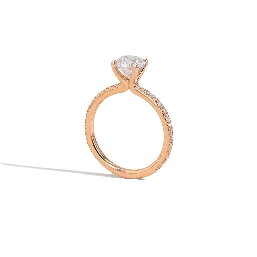 The East to West Solitaire Pavé