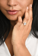 The Oval Vintage Engagement Ring in Rose Gold
