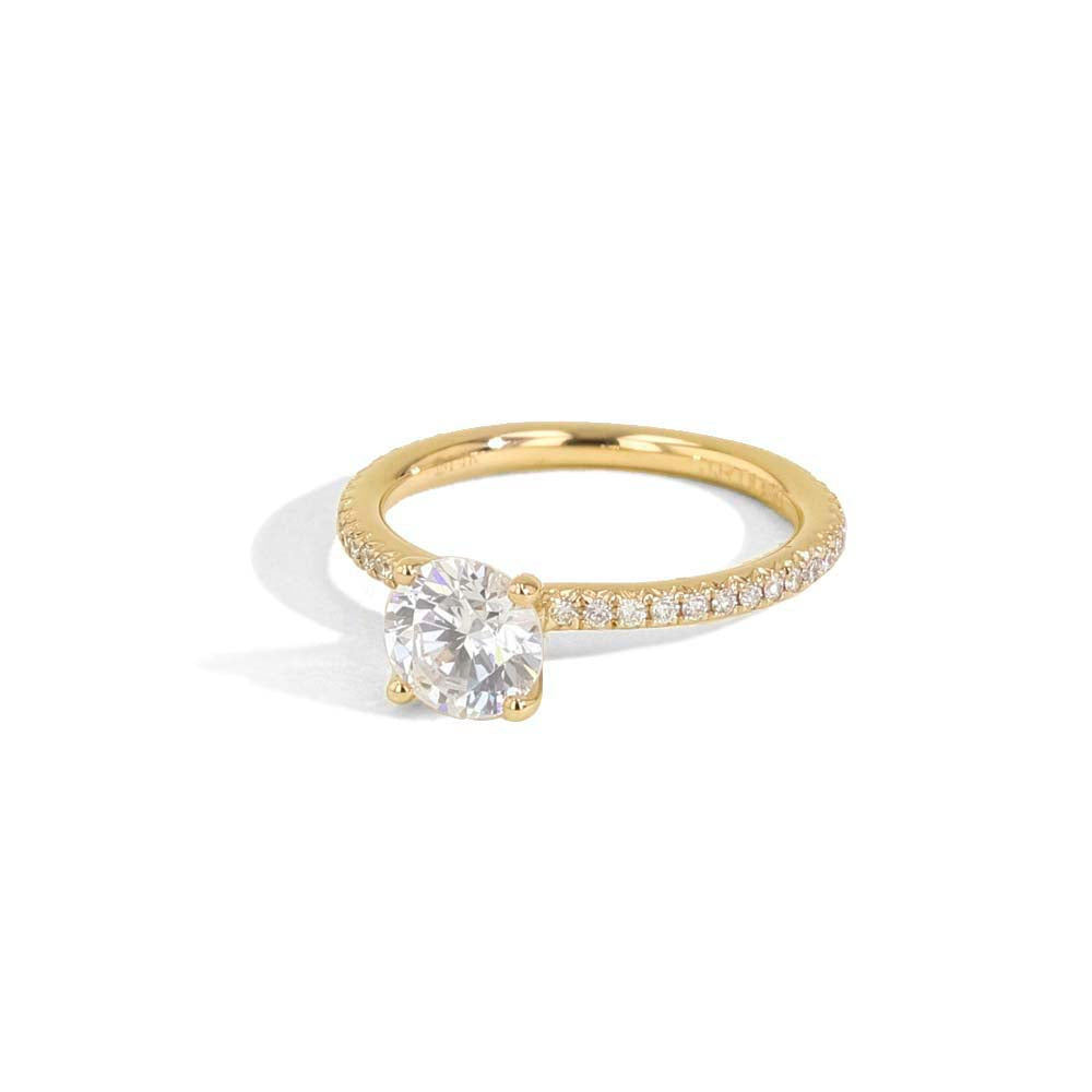 The East to West Solitaire Pavé