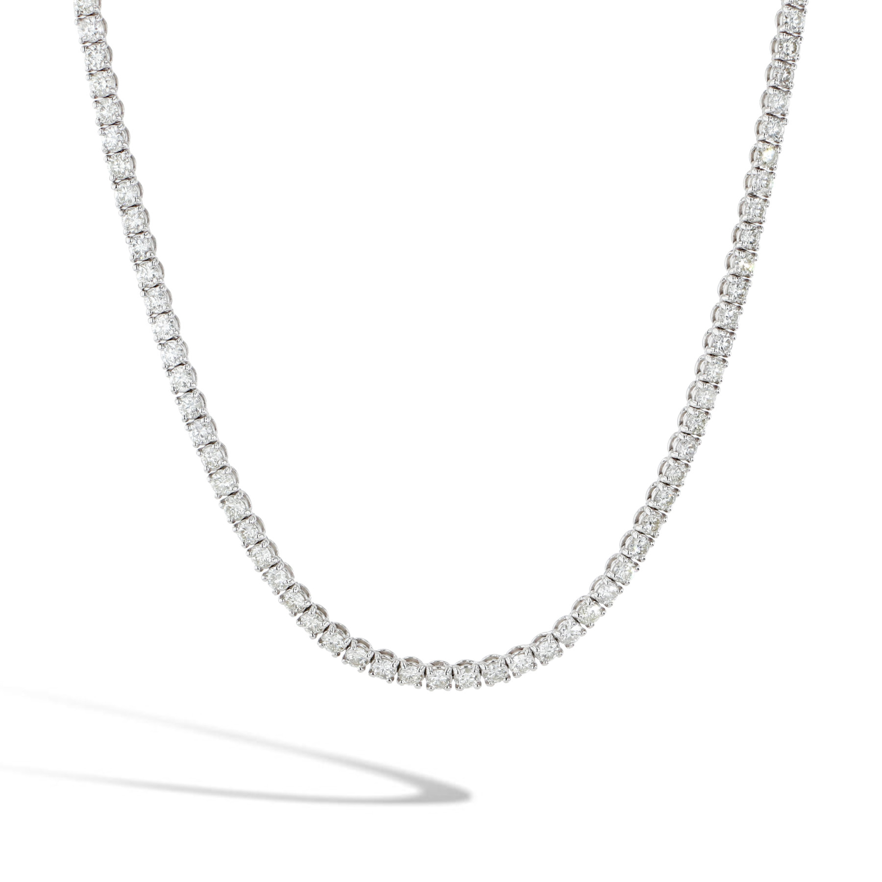 9 Carat Diamond Tennis Necklace in 14K White Gold