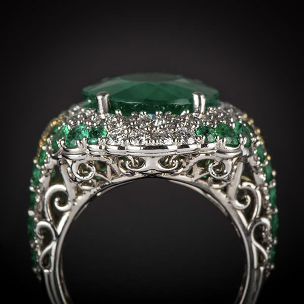 Robert Pelliccia 18kw Brazilian Oval Emerald & Diamond Ring Side View