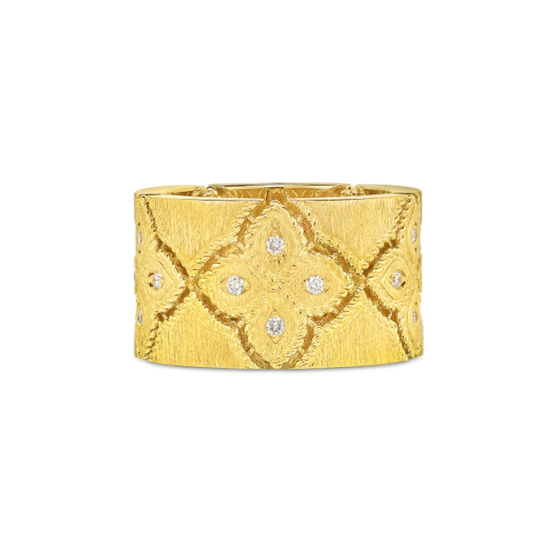 Roberto Coin Satin Yellow Gold Wide Venetian Princess Diamond Ring