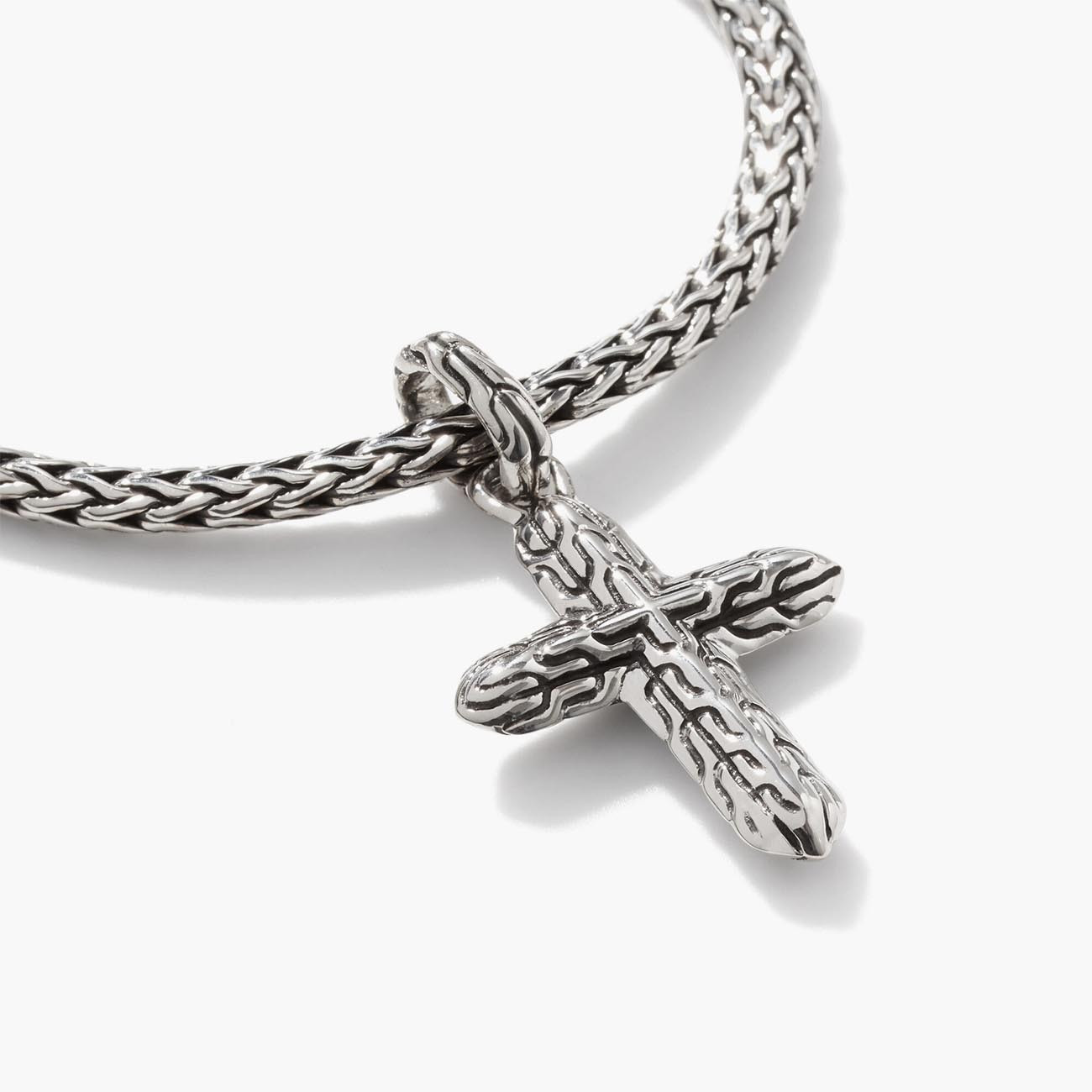 John Hardy Classic Chain Sterling Silver Cross Charm Bracelet Closeup