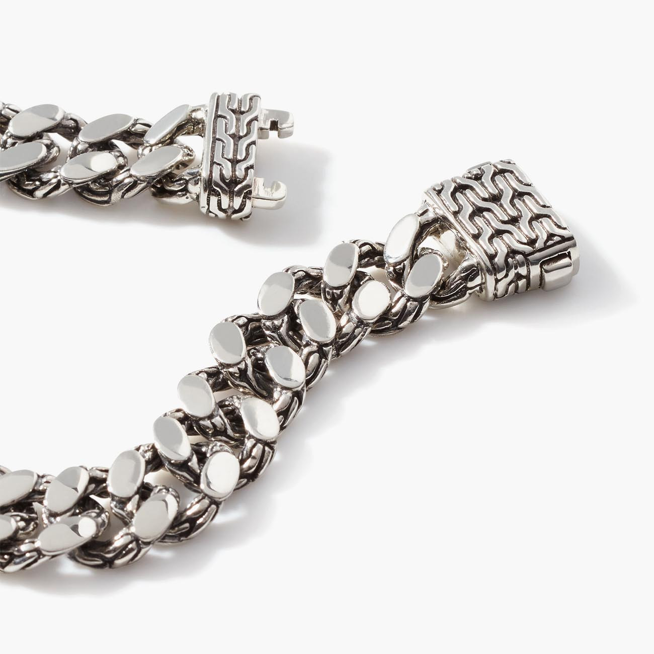 John Hardy Classic Chain Large Link Bracelet in Sterling Silver clasp