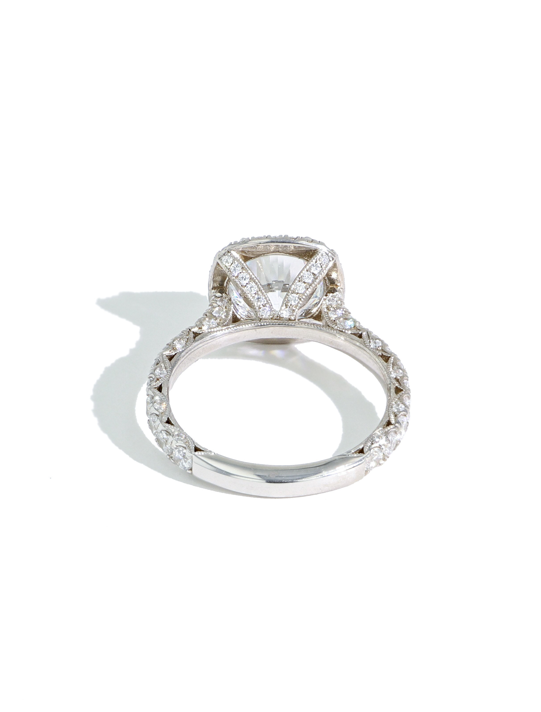 Tacori Royal T Round Cushion Halo Engagement Ring Setting in Platinum