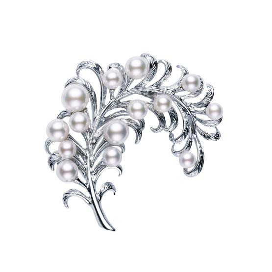 Mikimoto 18kt White Gold Akoya Pearl Feather Brooch