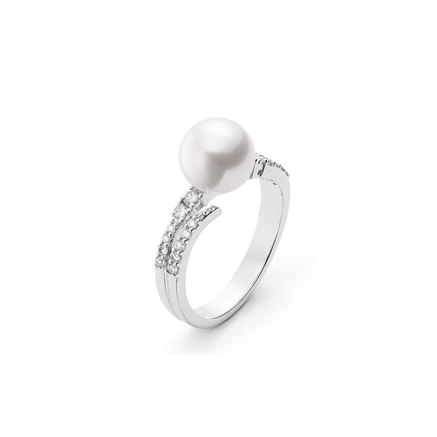 Mikimoto White Gold Pearl Diamond Ring Front View