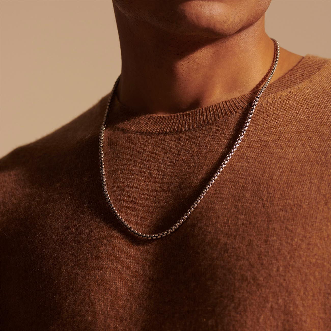 John Hardy Men's Classic Chain Silver Box Necklace Lifestyle Model