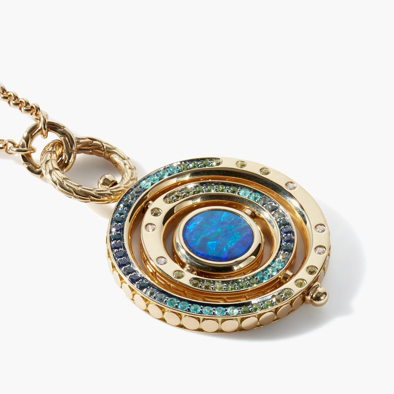 John Hardy Moon Door Opal 18K Gold Necklace Closeup
