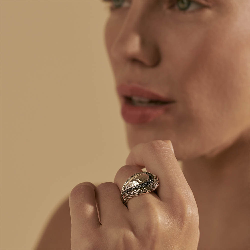 John Hardy Classic Chain Teardrop Ring with Black Gemstones on model