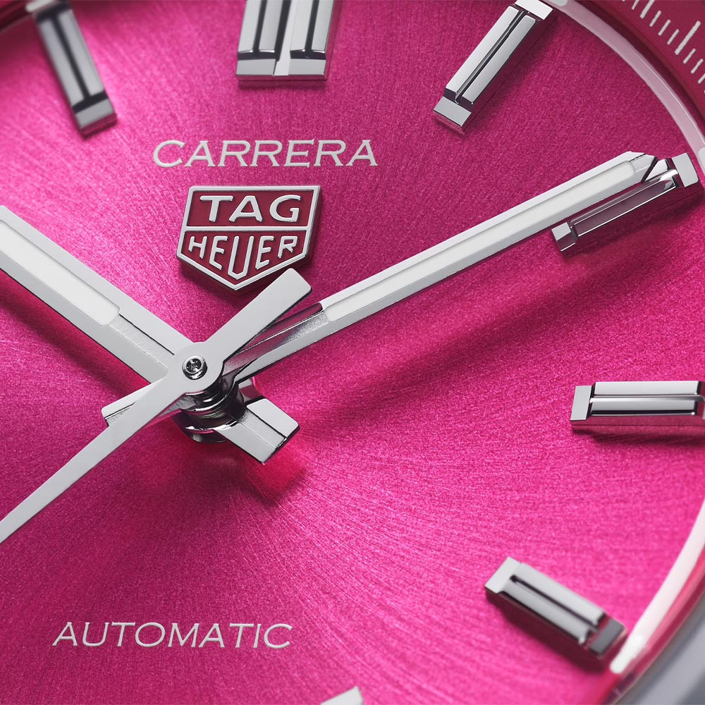 Carrera Date - Vibrant Pink Close Up