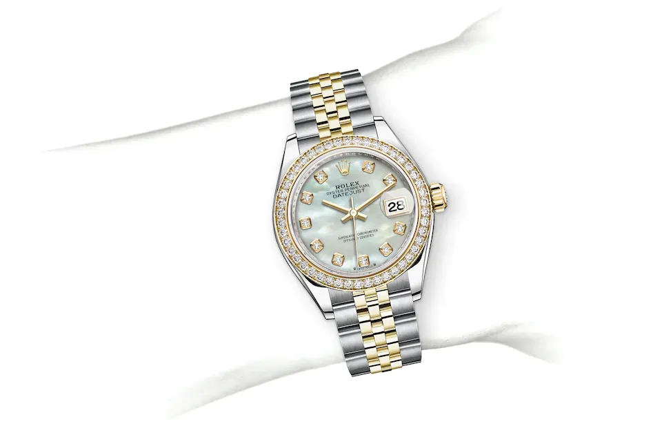 Rolex Lady-Datejust M279383RBR-0019 on Wrist