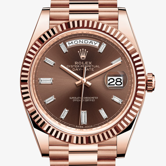 Rolex Day-Date 40 M228235-0003 Front Facing