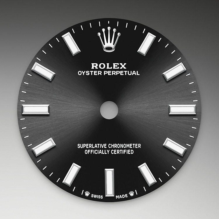 Rolex Oyster Perpetual 28 Feature: Bright black dial