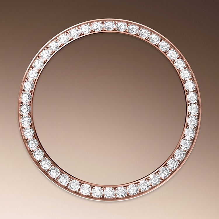 Rolex Lady-Datejust Feature: Diamond-set bezel