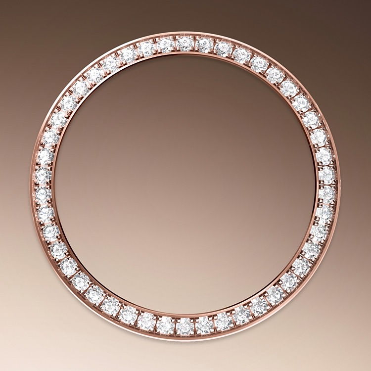 Rolex Lady-Datejust Feature: Diamond-set bezel
